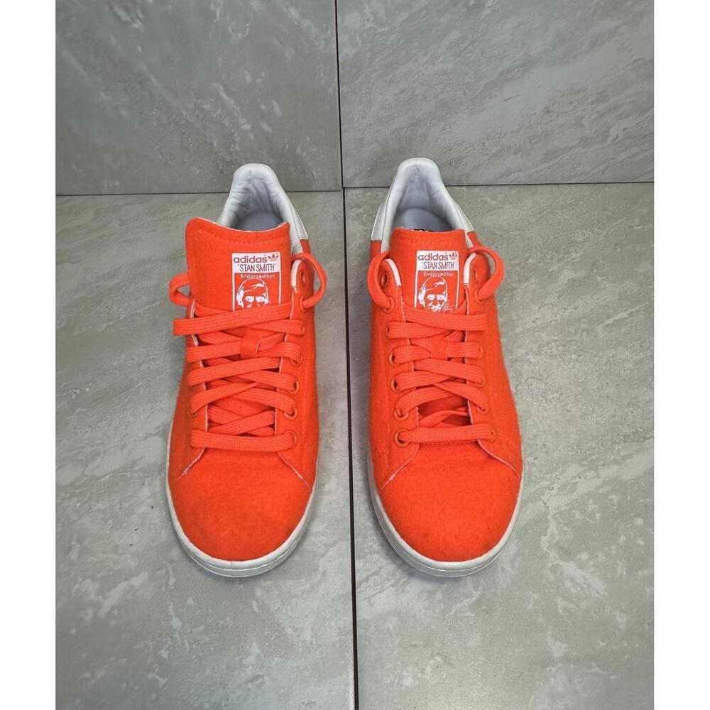 Adidas Stan Smith x Pharrell Williams orange tennis shoes Size 6.5 - Picture 1 of 6